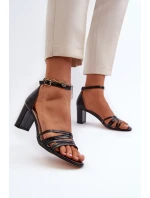 Sandały Na Słupku Z Paseczkami Czarne Enitia