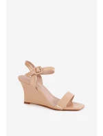 Lakierowane Sandały Damskie Na Koturnie Nude Vliraya