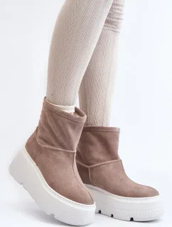 Topánky na klinovom podpätku model 191190 Step in style