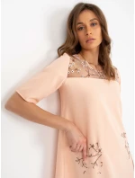 LK SK 506790 šaty.45 broskýň LK SK 506790 šaty.45 broskýň