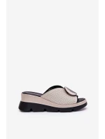 Skórzane Klapki Damskie Z Ozdobą S.Barski LR51-662 Beżowe