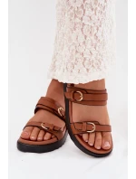 Dámské platformové nazouváky s pásky a zlatými sponami Camel Rirea