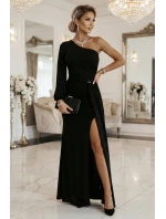 658-1 Trblietavé maxi šaty na jedno rameno s asymetrickými rukávmi a rozparkom - čierne