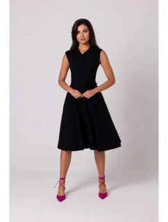 B261 Bavlnené šaty vo fitted strihu - čierne