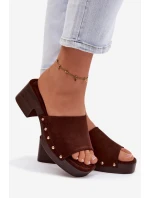 Dámské pantofle na platformě se zlatými sponami čokoládové Davessa