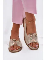 Sandále model 215158 Krok vo veľkom štýle