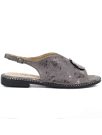 Dámske ploché sandále s cínovým zdobením S.Barski 61-6035