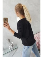 Blúzka s 3D grafikou a ozdobnými volánikmi čierna Blúzka s 3D grafikou a ozdobnými volánikmi čierna