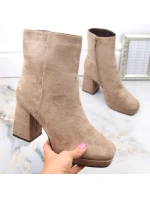 Dámske semišové čižmy na podpätku W JEZ411B beige - Jezzi