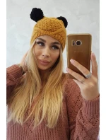 Fleecová čiapka 2 brmbolce K291 horčica
