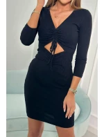 Rebrované šaty s viazaným výstrihom čiernej