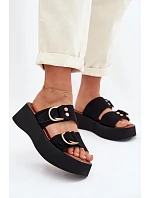 Žabky na platforme model 226359 Krok vo veľkom štýle