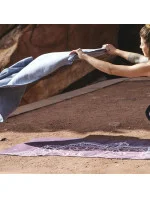 Podložka na jogu Gaiam Cranberry Point 2 MM 63640