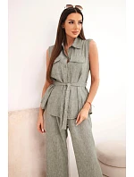 Dámska súprava s blúzkou na zaväzovanie a širokými nohavicami khaki farby Dámska súprava s blúzkou na zaväzovanie a širokými nohavicami khaki farby