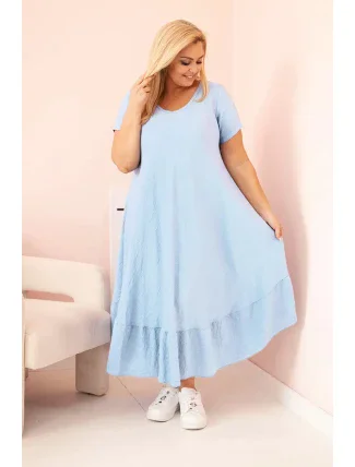 Dámske plus size šaty s krátkymi rukávmi a volánom z ľahkej viskózy v modrej farbe