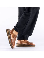 Pohodlné hnedé dámske sandále na platforme Rieker 62962-22