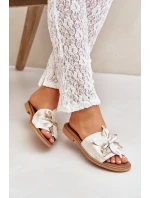 Klapki Z Ozdobą Skóra Naturalna Zazoo 3667 Złoty Przecierany