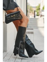 Kozaki Damskie Wsuwane Na Słupku Z Ozdobnym Paskiem Eko Skórzane Czarne Jolivine