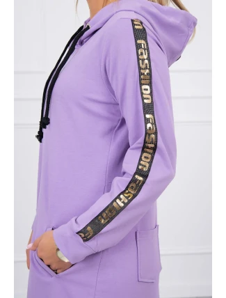 Mikina so zipsom na chrbte tmavo fialová