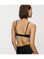 BODY MAKE-UP ESSENTIALS - Hladká tričková podprsenka s vypchávkami a kosticami Triumph