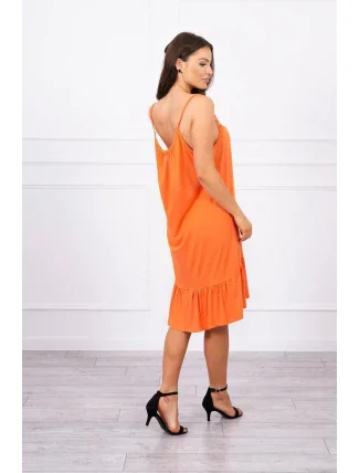 Šaty s tenkými ramienkami tmavo marhuľovej farby