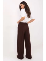 Tepláky model 218252 Relevantnosť