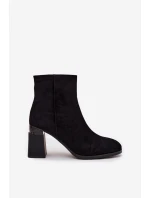 Botki Damskie Z Naturalnego Zamszu Na Słupku Ocieplane D&A CR52-718 Czarne