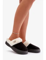 Dámske papuče s kožušinou a ozdobným srdcom Black Otielo
