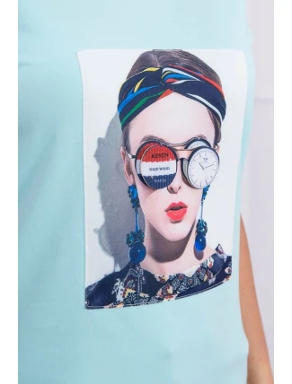 Blúzka s dámskou grafikou v mätovom odtieni Blúzka s dámskou grafikou v mätovom odtieni