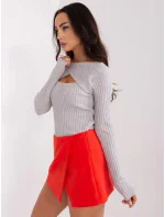 PM SW PM1082 jumper.03X svetlo šedá