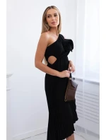 Plisované šaty s kvetinovou čiernou