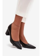 Dámske lodičky na podpätku so špicatou špičkou Ryvessa - čierne Dámske lodičky na podpätku so špicatou špičkou Ryvessa - čierne