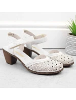 Pohodlné kožené sandále Rieker W RKR650 white