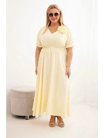 Plus veľkosť Dámske šaty s výstrihom do V a zovretým pásom žltá