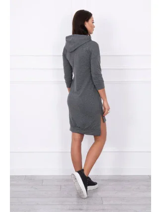 Šaty s dlhším chrbtom a farebnou potlačou grafitovej farby Šaty s dlhším chrbtom a farebnou potlačou grafitovej farby