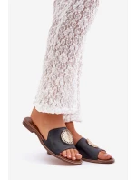 Skórzane Klapki Z Ozdobą Na Płaskim Obcasie Zazoo 3047/O Czarne