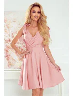 393-2 ROSALIA Dámske šaty s obálkovým výstrihom a mašľami - PUDRED ROSE