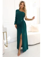 658-2 Trblietavé maxi šaty na jedno rameno s asymetrickými rukávmi a rozparkom - fľaškovo zelené