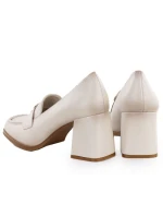Dámske mokasíny na podpätku béžové Potocki SZ12783