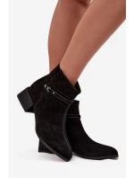 Botki Damskie Z Naturalnego Zamszu Na Klocku Ocieplane D&A CR52-651 Czarne