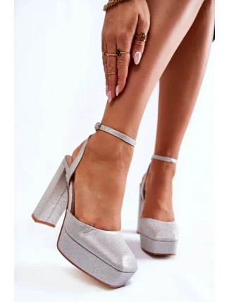 Sandále na podpätku model 173740 Step in style