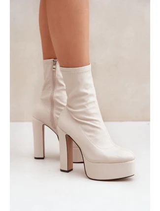 Botki Na Wysokim Obcasie Słupku I Platformie Jasnobeżowe Tennira