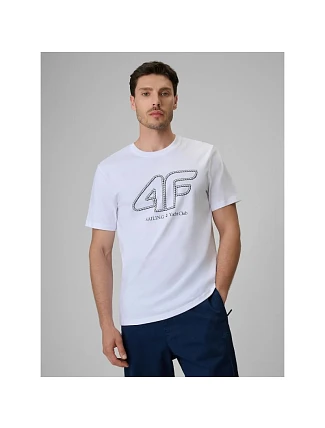 Pánske tričko s logom 4F 4FRSS26TTSHM3999-10S Pánske tričko s logom 4F 4FRSS26TTSHM3999-10S