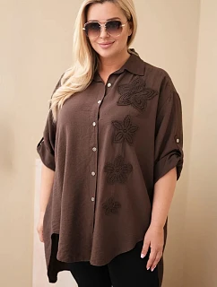 Dámske viskózové plus size tričko s kvetinovou výšivkou hnedej farby