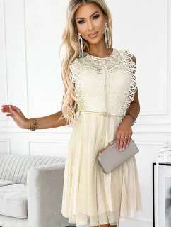 454-3 Šaty GRETA s čipkou a zlatým opaskom - BEACH