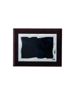 Plastový diplom s vygravírovaným kovovým štítkom