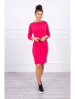 Klasické malinové šaty