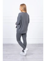 Súprava s oversize blúzkou v grafitovej farbe Súprava s oversize blúzkou v grafitovej farbe