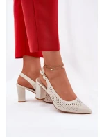 Sandále na podpätku model 211939 Krok vo veľkom štýle