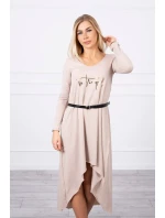 Šaty s ozdobným pásikom a nápisom beige
